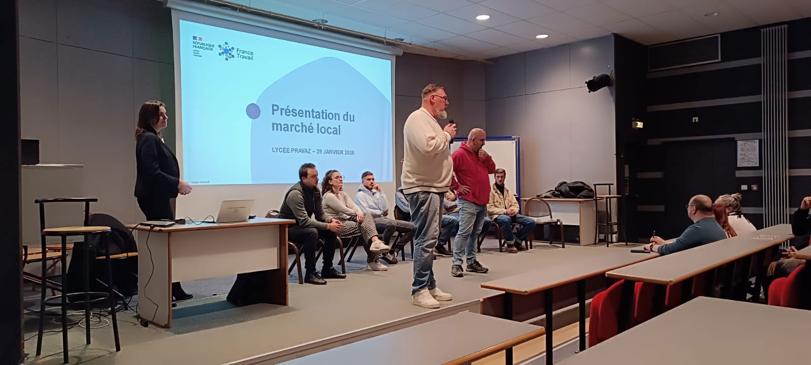 Aurélien Millon et Emmanuel Argoud Bourgeat – témoignages métiers informatique systèmes information lycée Pravaz Isère 2026