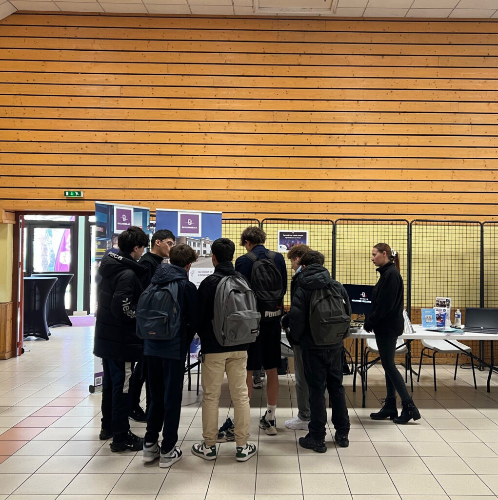 Forum des métiers Vals du Dauphiné - présentation des carrières industrielles