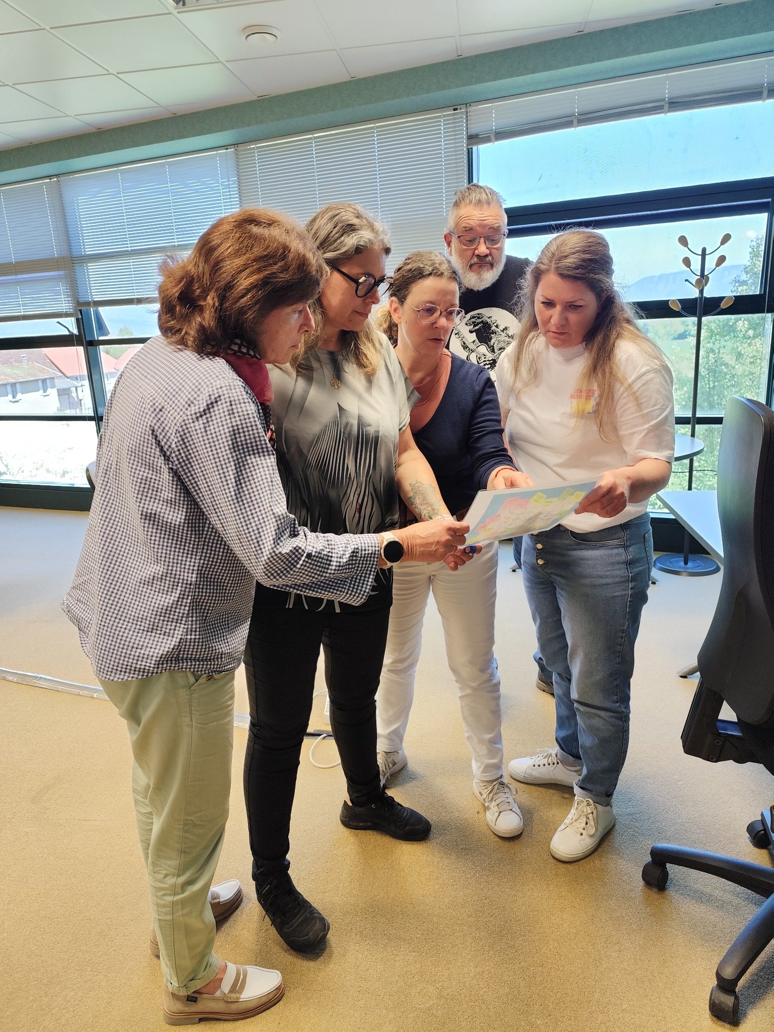 Collaborateurs Bourgeat participant à un atelier de sensibilisation aux risques